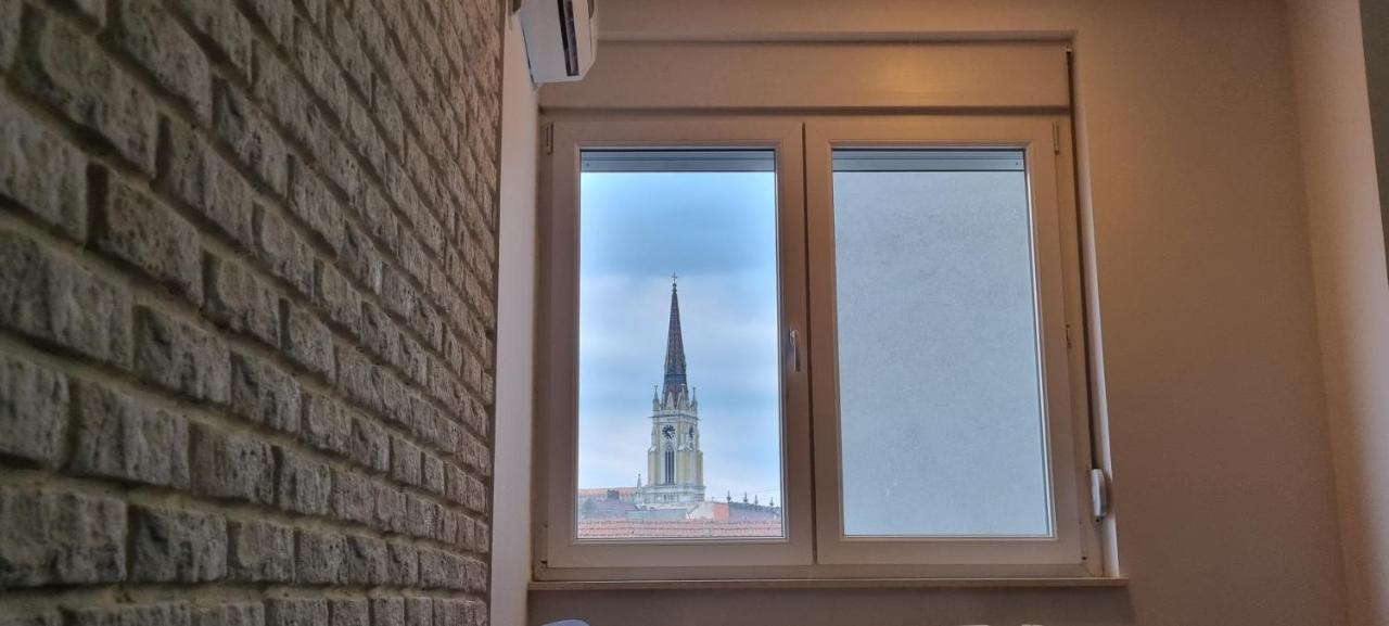 Grove II Apartment = Strict City Centre Novi Sad Dış mekan fotoğraf